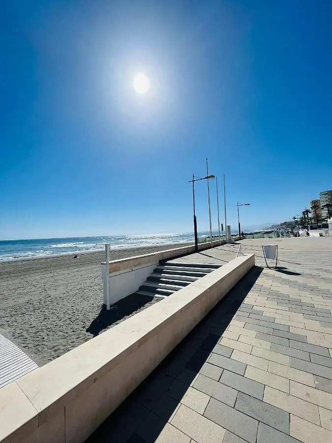 The Sunset Balcony - Malaga Apartment 0*,  Spain